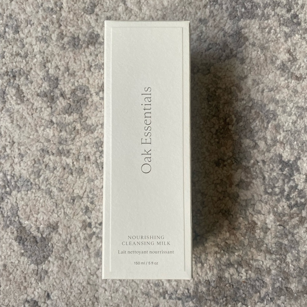 Essentials Nourishing Cleansing Milk